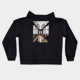 Tourists, Brooklyn Bridge, New York City Kids Hoodie